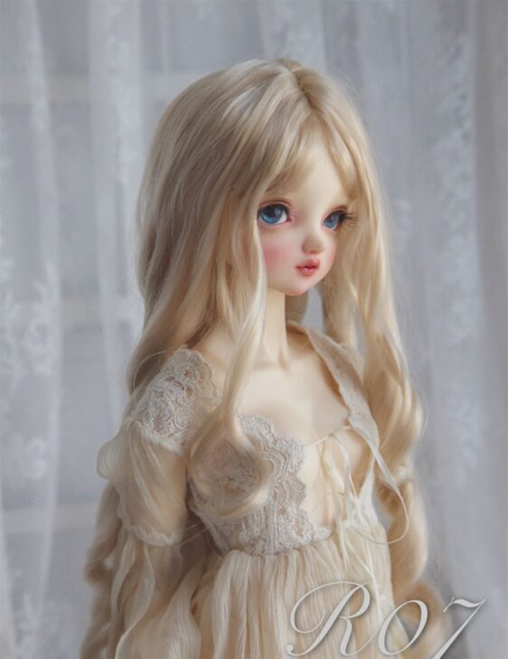 BJD Wavy Long Wig for 1/3, 1/4, 1/6 Dolls