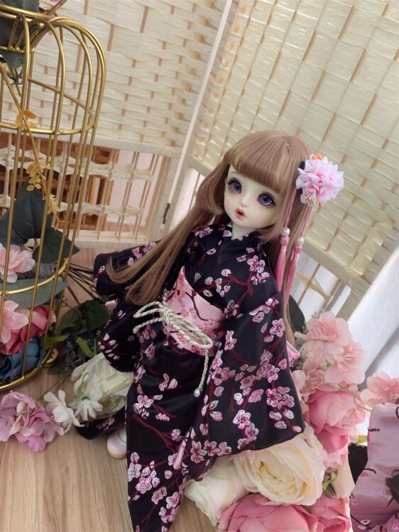 BJD Japanese Kimono – Elegant Doll Outfit for 1/3, 1/4, 1/6 Dolls