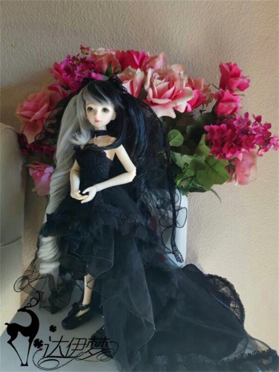BJD Wedding Dress – Elegant Doll Bridal Gown for 1/3, 1/4, 1/6 Dolls
