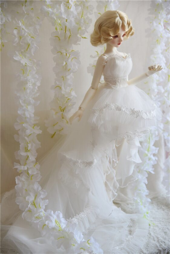 BJD Wedding Dress – Elegant Doll Bridal Gown for 1/3, 1/4, 1/6 Dolls