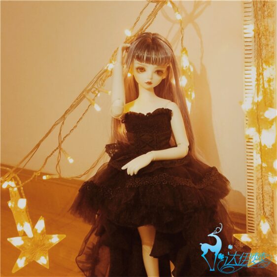 BJD Wedding Dress – Elegant Doll Bridal Gown for 1/3, 1/4, 1/6 Dolls