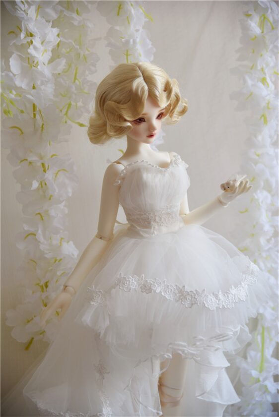 BJD Wedding Dress – Elegant Doll Bridal Gown for 1/3, 1/4, 1/6 Dolls