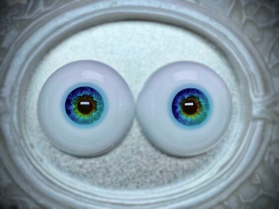 Handmade reborn BJD doll eyes, realistic and custom-sized for 1/3 1/4 1/6 dolls, 10–24mm. - Image 2