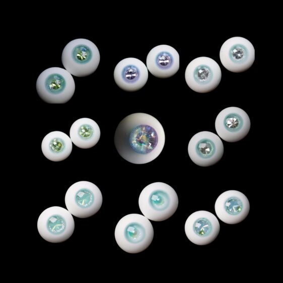 BJD Diamond Resin Eyes – 14mm Eye with 7mm Iris, Realistic Shine